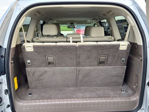 Used 2014 Lexus GX 460 image 24