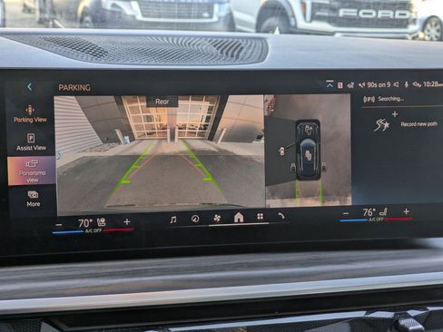 Used 2025 BMW X5 sDrive40i w/ Premium Package image 20