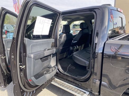 Used 2023 Ford F150 Lariat image 29