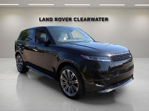 New 2025 Land Rover Range Rover Sport Dynamic SE AWD/4WD image 7