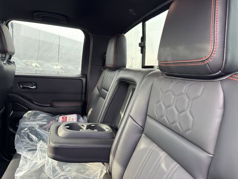 Certified 2024 Nissan Frontier PRO-4X w/ Pro Premium Package image 36