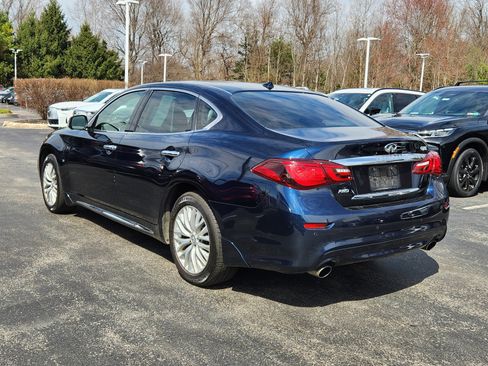 Used 2015 INFINITI Q70 L 3.7 w/ Deluxe Touring Package image 3