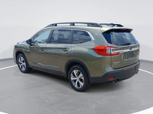 Certified 2024 Subaru Ascent Premium w/ Convenience Package AWD/4WD image 7