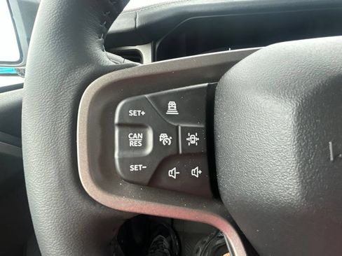 Used 2025 Ford Bronco Badlands AWD/4WD image 25