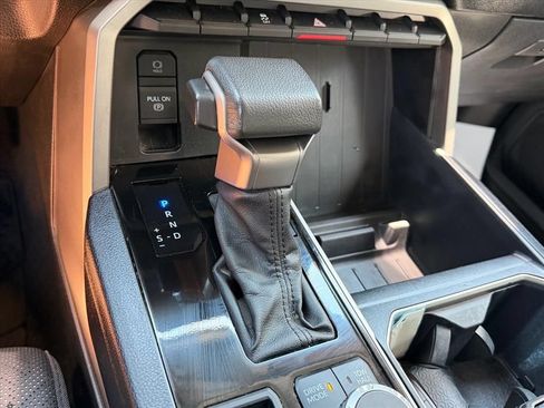Used 2023 Toyota Tundra SR5 w/ SR5 Premium Package AWD/4WD image 21