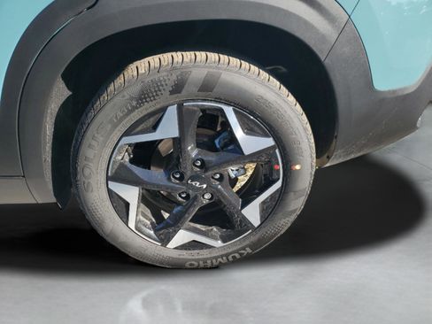 New 2026 Kia Seltos S image 31