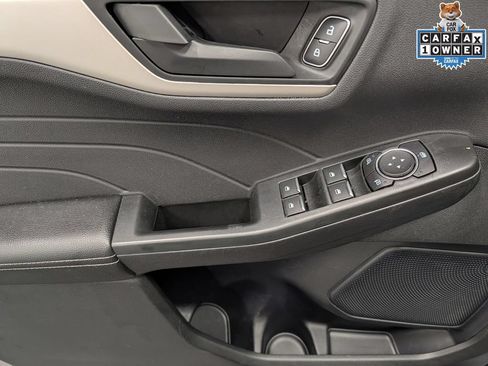 Used 2022 Ford Escape SE w/ Convenience Package AWD/4WD image 11