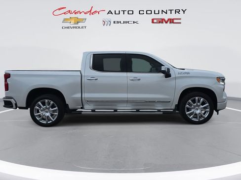Used 2025 Chevrolet Silverado 1500 High Country w/ High Country Premium Package image 4