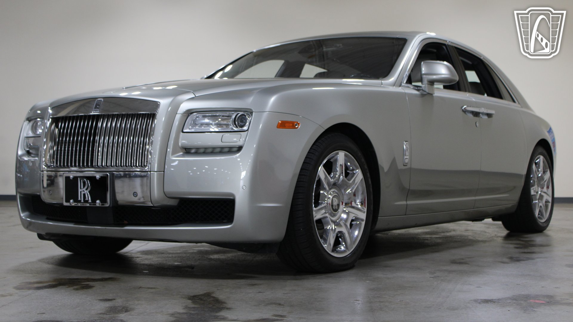 Used 2012 Rolls-Royce Ghost RWD image 23