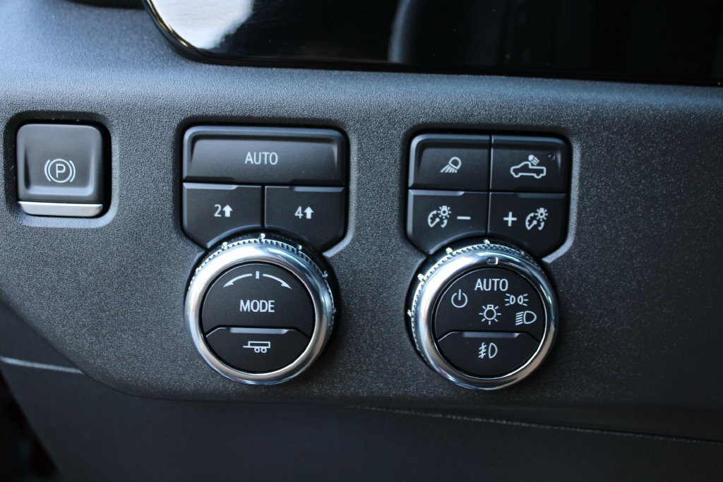 Used 2023 GMC Sierra 1500 Elevation w/ Elevation Premium Package AWD/4WD image 25