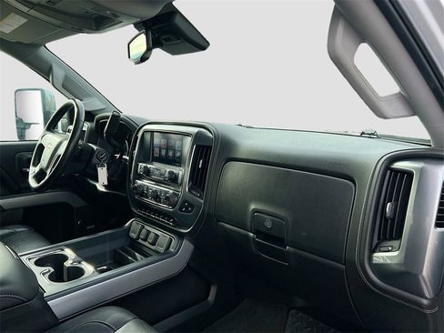 Used 2016 Chevrolet Silverado 2500 LTZ w/ Duramax Plus Package image 28