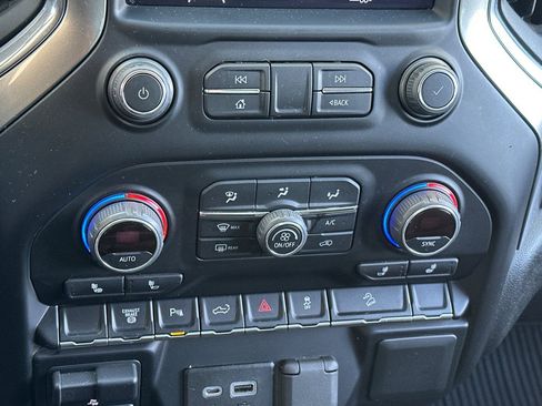 Used 2022 Chevrolet Silverado 2500 LT w/ All Star Edition AWD/4WD image 19