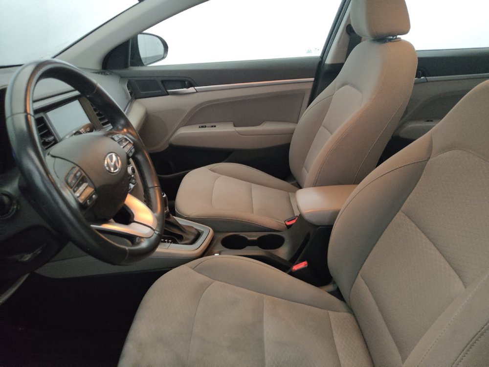 Used 2020 Hyundai Elantra Value Edition FWD image 17