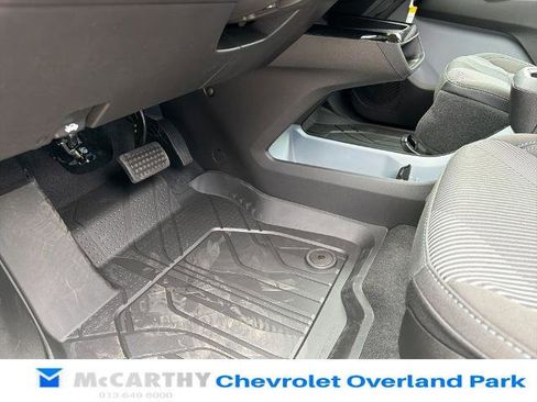 New 2027 Chevrolet Bolt LT w/ Comfort Package FWD image 21