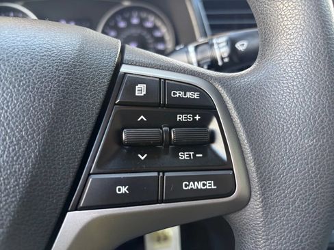 Used 2018 Hyundai Elantra SEL w/ Cargo Package FWD image 28