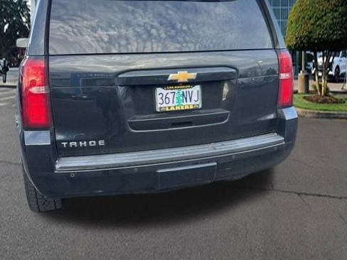 Used 2016 Chevrolet Tahoe LT w/ Luxury Package image 12