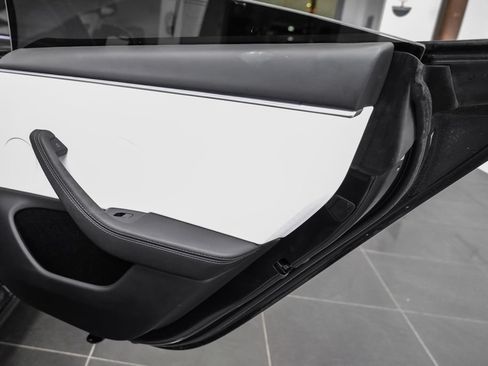 Used 2025 Tesla Model 3 Performance AWD/4WD image 43