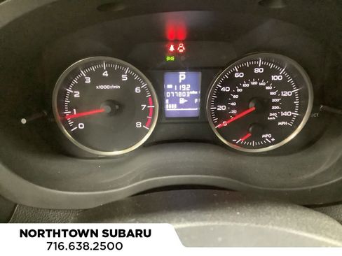 Used 2017 Subaru Crosstrek 2.0i Premium image 7