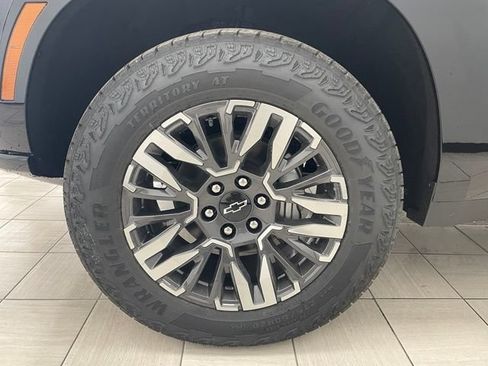 New 2026 Chevrolet Tahoe Z71 w/ Z71 Off-Road Package AWD/4WD image 8