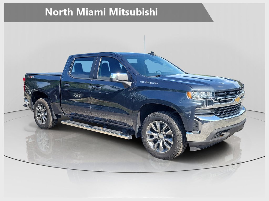 Used 2022 Chevrolet Silverado 1500 LT AWD/4WD image 1