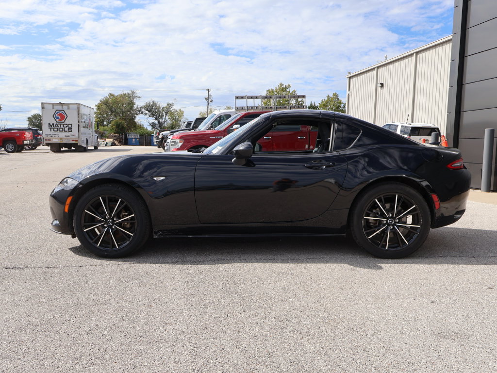 Used 2025 MAZDA MX-5 Miata RF Grand Touring RWD image 2