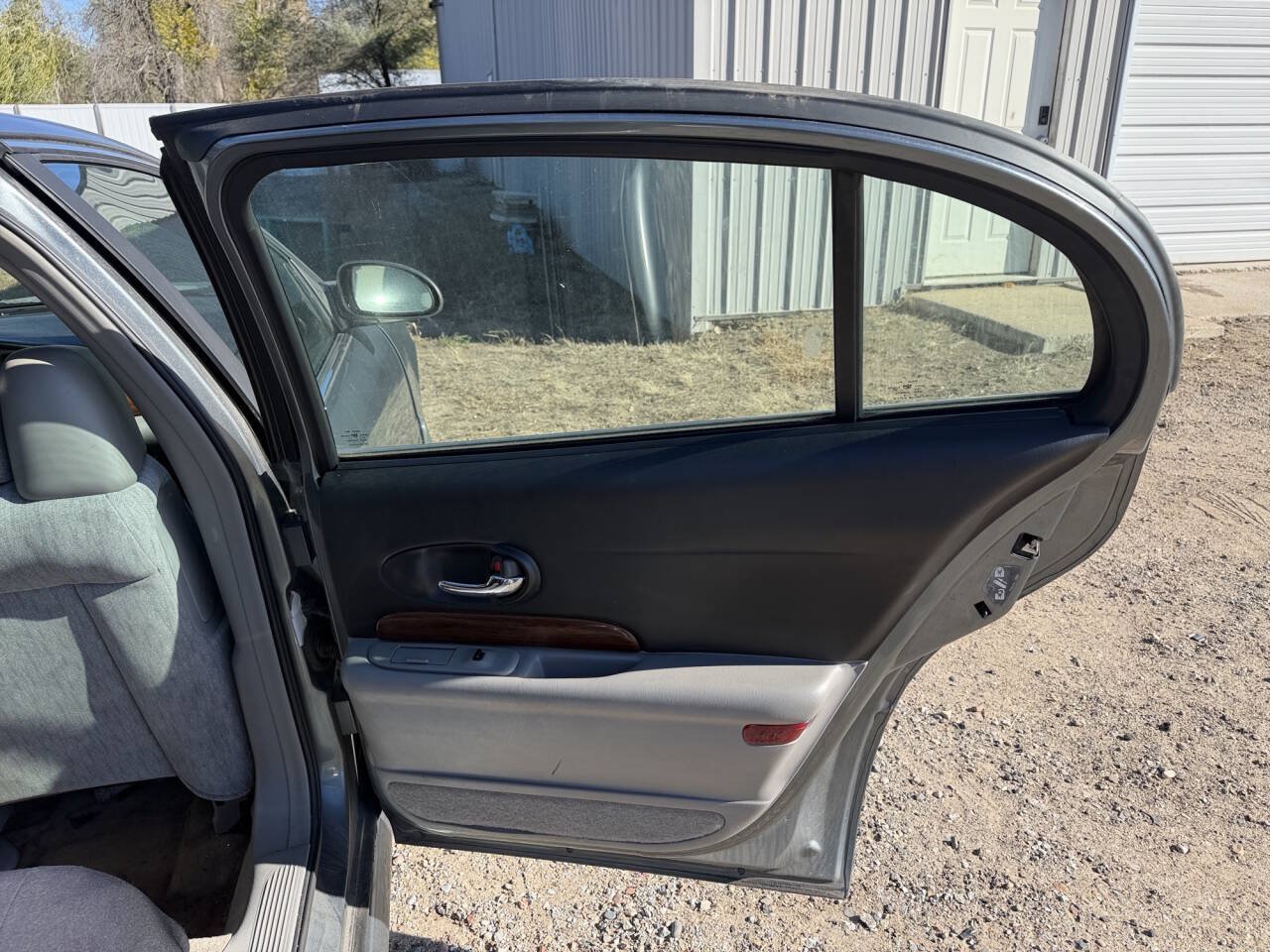 Used 2004 Buick Le Sabre Custom FWD image 26