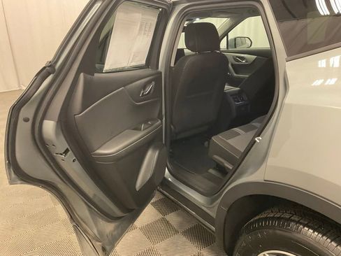 Used 2025 Chevrolet Blazer LT image 28