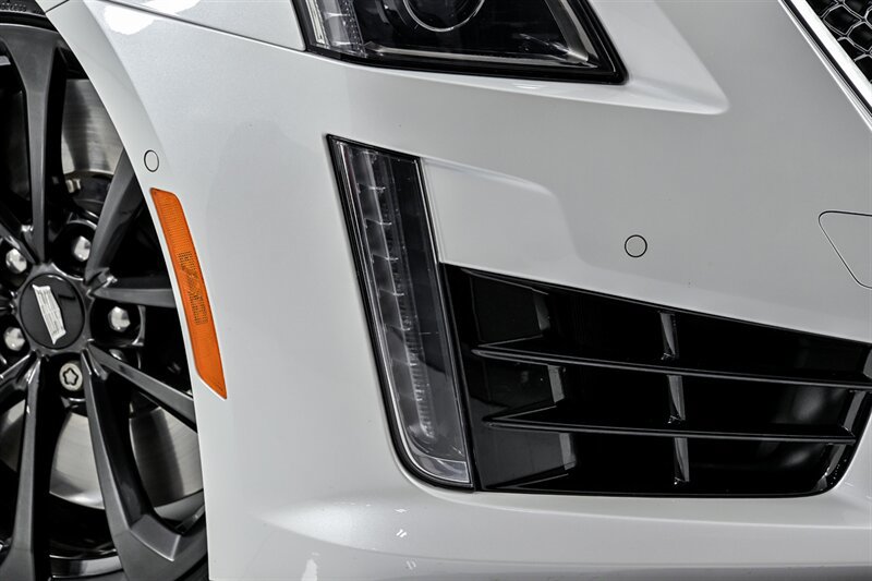 Used 2017 Cadillac CTS V w/ Luxury Package RWD image 5