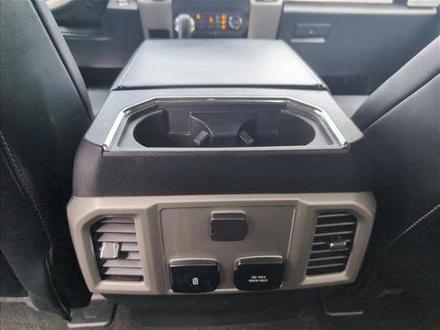 Used 2019 Ford F150 Lariat AWD/4WD image 19