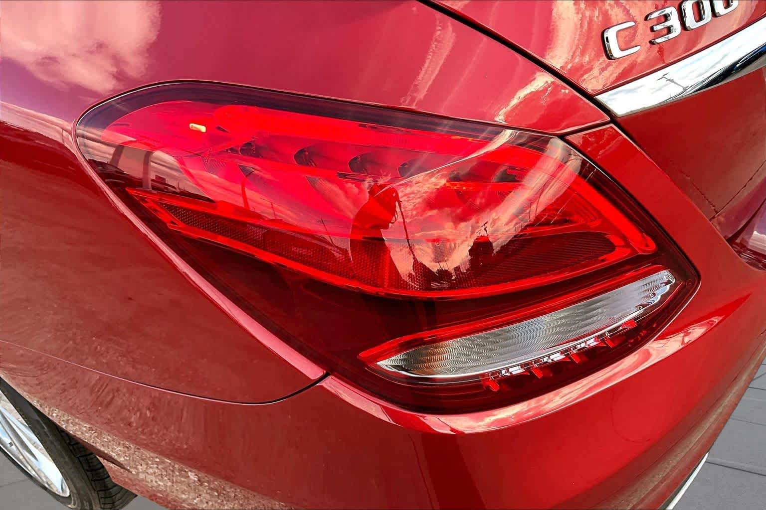 Used 2017 Mercedes-Benz C 300 Sedan image 29