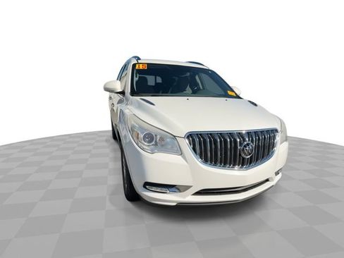 Used 2015 Buick Enclave Convenience image 3