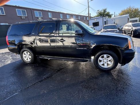 Used 2014 GMC Yukon XL SLT image 27
