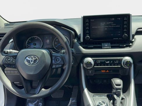 Certified 2021 Toyota RAV4 XLE w/ Convenience Package AWD/4WD image 12
