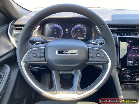 New 2026 Jeep Grand Cherokee Laredo X AWD/4WD image 17