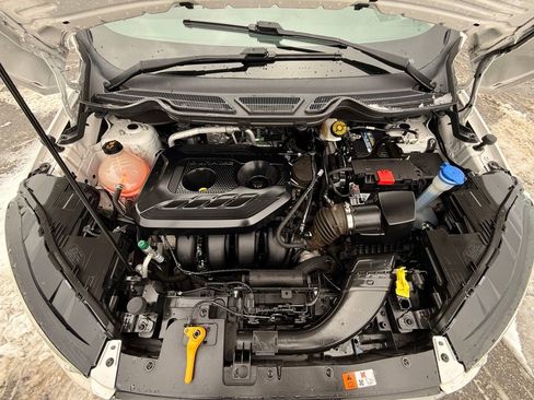 Used 2018 Ford EcoSport SE w/ SE Convenience Package image 12