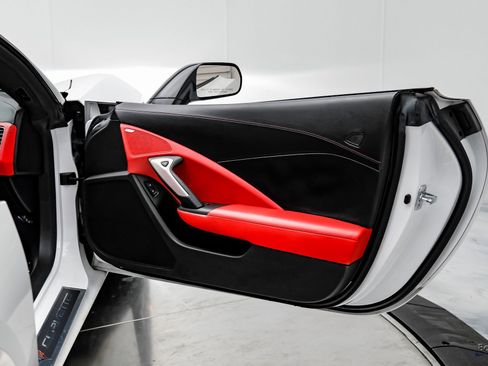 Used 2014 Chevrolet Corvette Z51 3LT Performance Exhaust GT w/ 3LT Preferred Equipment Group image 84