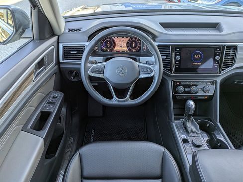 Certified 2023 Volkswagen Atlas SEL image 21