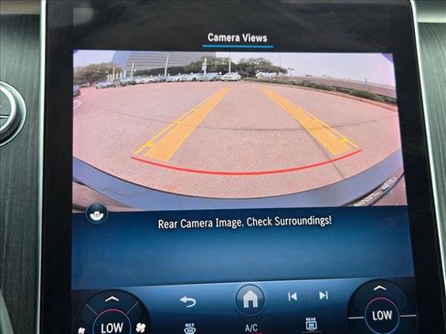 Used 2023 Mercedes-Benz C 300 Sedan image 11