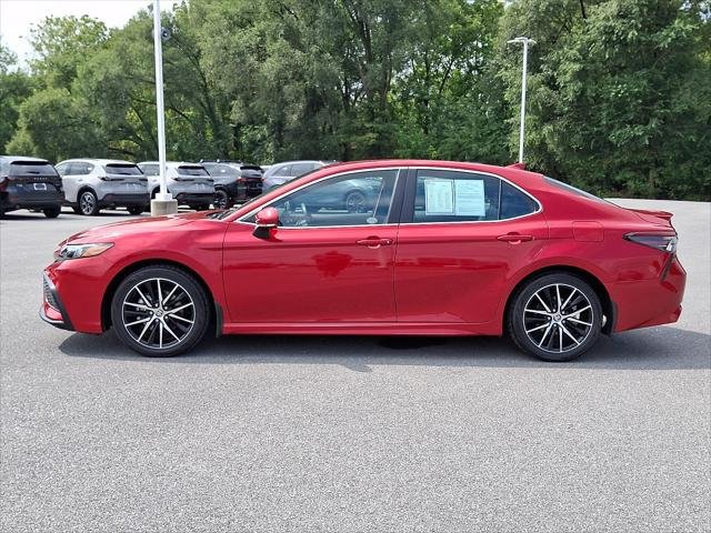 Certified 2024 Toyota Camry SE FWD image 34
