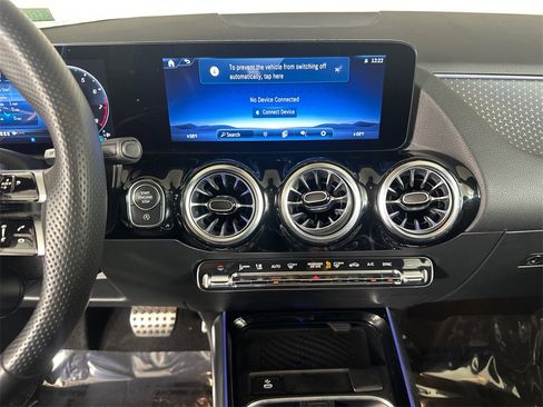 Certified 2025 Mercedes-Benz GLA 35 AMG 4MATIC image 30