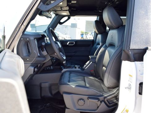 New 2026 Ford Bronco Badlands image 18