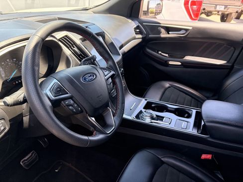 Used 2020 Ford Edge ST-Line FWD image 16