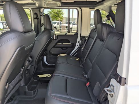 New 2026 Jeep Wrangler Unlimited Rubicon image 13