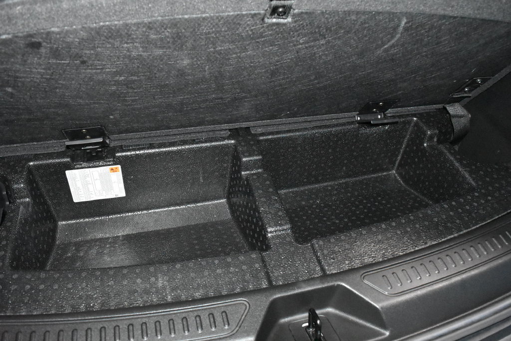 Used 2023 GMC Acadia AT4 w/ Trailering Package AWD/4WD image 33