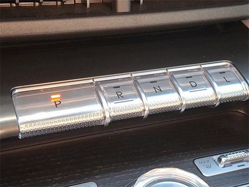 Certified 2024 Lincoln Nautilus Reserve image 14