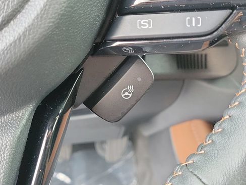 Certified 2026 Subaru Forester Touring AWD/4WD image 32