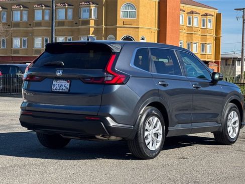 Certified 2025 Honda CR-V LX image 4