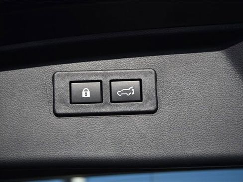 Used 2024 Subaru Outback Limited image 27