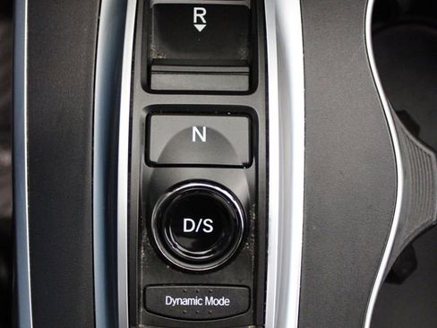 Used 2020 Acura MDX SH-AWD w/ Technology Package image 17