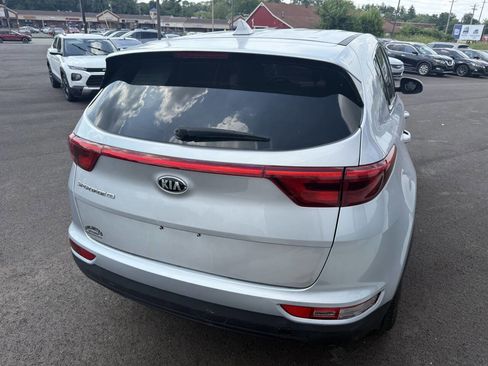Used 2018 Kia Sportage LX image 8